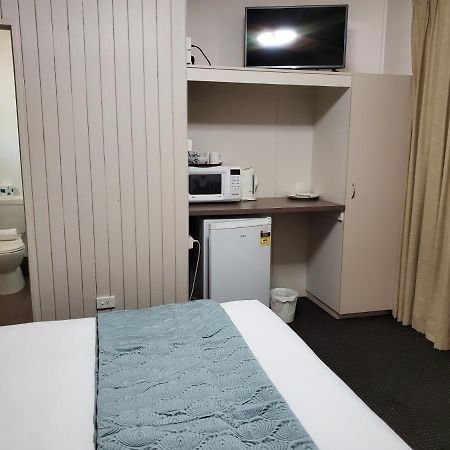 Windsor Hotel Motel Dalby Ngoại thất bức ảnh