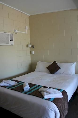 Windsor Hotel Motel Dalby Ngoại thất bức ảnh